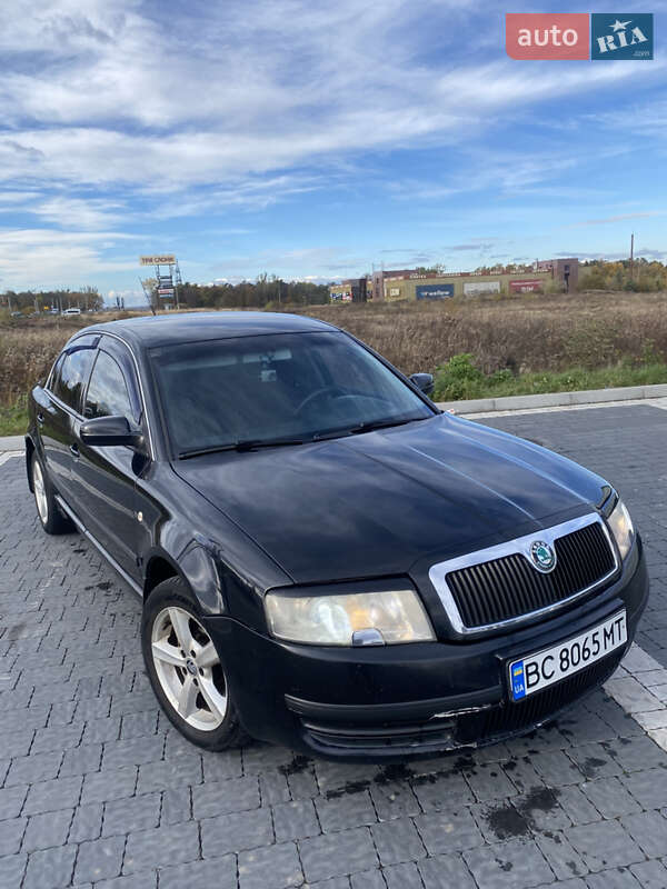 Лифтбек Skoda Superb 2006 в Львове