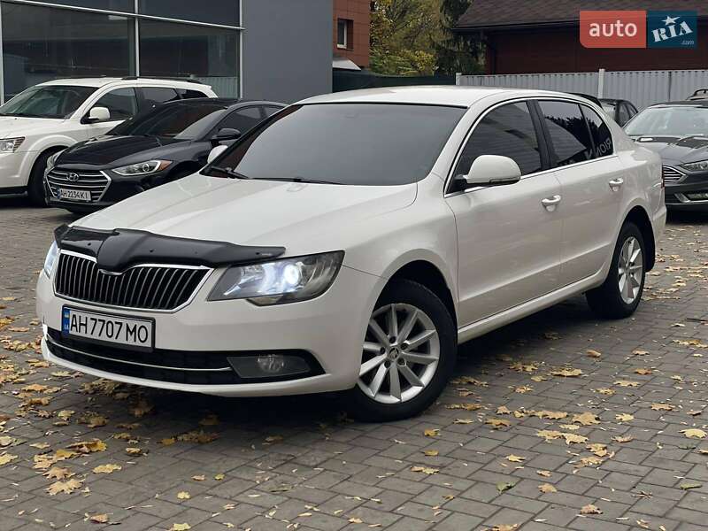 Лифтбек Skoda Superb 2013 в Днепре фото 3 Лифтбек Skoda Superb 2013 в Днепре