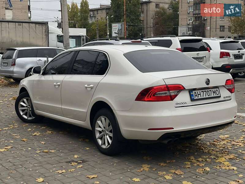 Лифтбек Skoda Superb 2013 в Днепре фото 6 Лифтбек Skoda Superb 2013 в Днепре