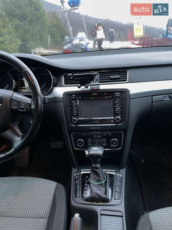 Универсал Skoda Superb 2011 в Ужгороде фото 19 Универсал Skoda Superb 2011 в Ужгороде