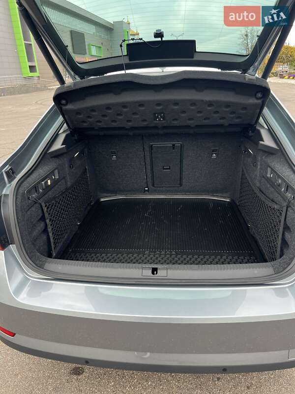 Лифтбек Skoda Superb 2017 в Кривом Роге фото 68 Лифтбек Skoda Superb 2017 в Кривом Роге