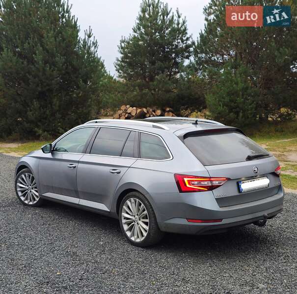 Універсал Skoda Superb 2019 в Костопілі