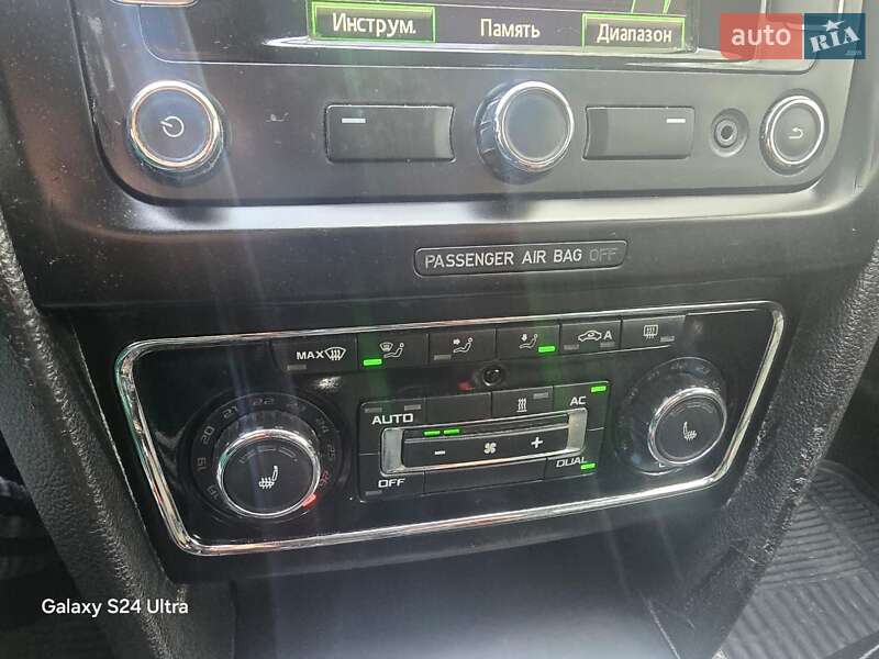 Універсал Skoda Superb 2012 в Івано-Франківську