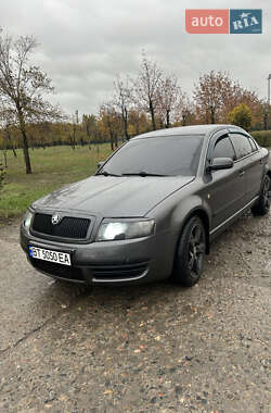 Ліфтбек Skoda Superb 2002 в Кривому Розі