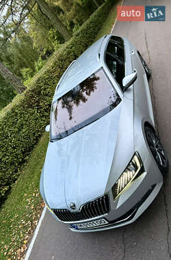 Универсал Skoda Superb 2016 в Звягеле
