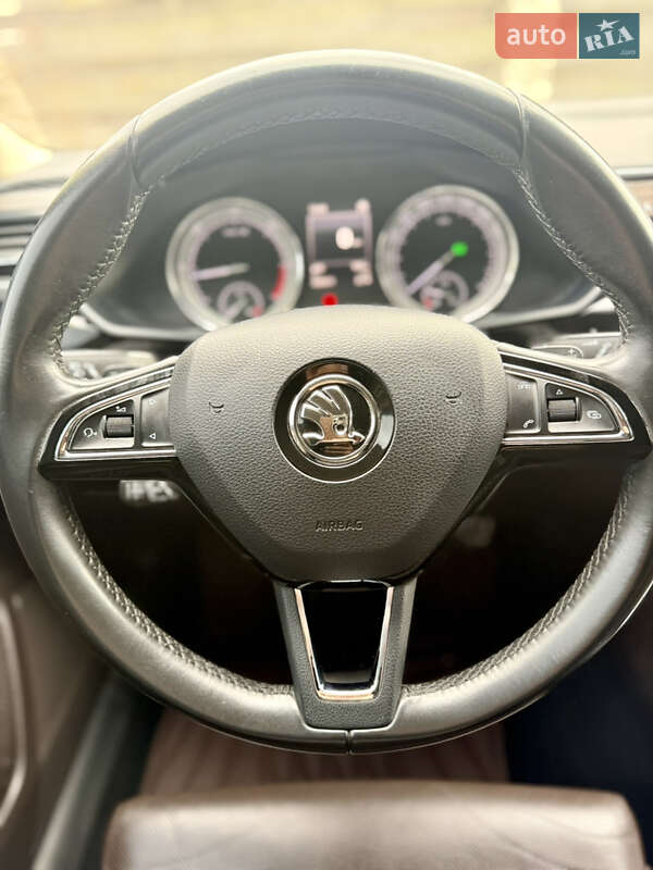 Универсал Skoda Superb 2016 в Звягеле фото 26 Универсал Skoda Superb 2016 в Звягеле