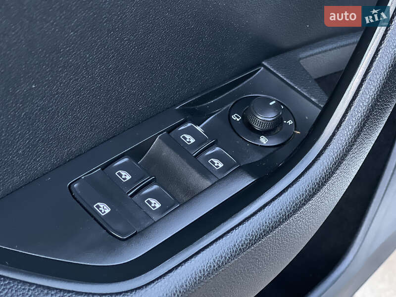 Универсал Skoda Superb 2017 в Нововолынске фото 26 Универсал Skoda Superb 2017 в Нововолынске