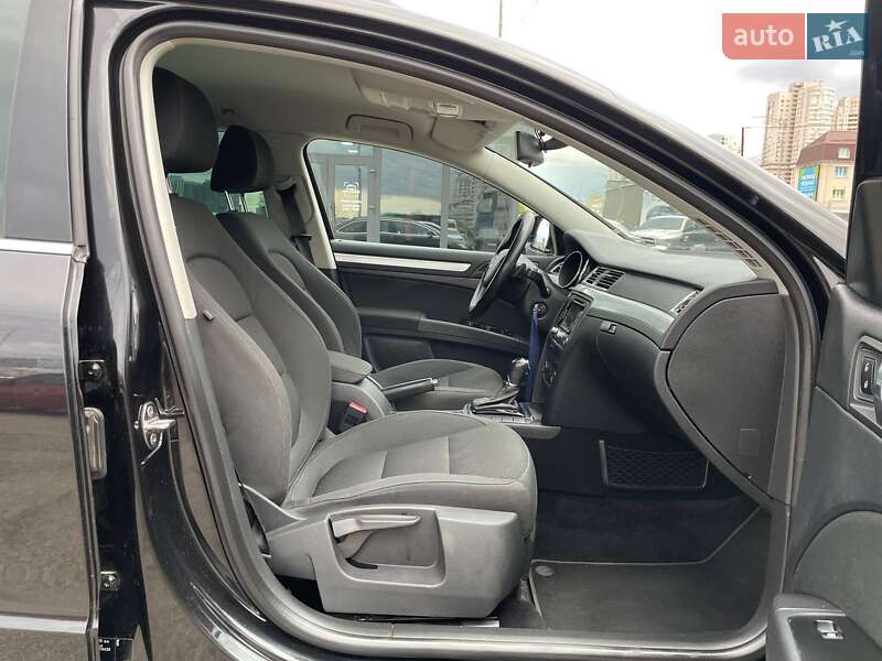 Универсал Skoda Superb 2014 в Киеве фото 11 Универсал Skoda Superb 2014 в Киеве