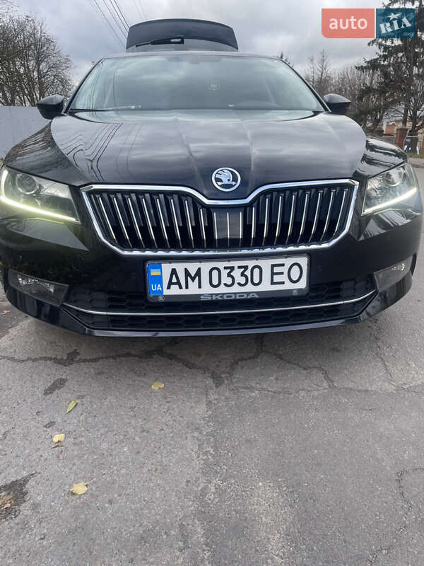Лифтбек Skoda Superb 2017 в Житомире фото 2 Лифтбек Skoda Superb 2017 в Житомире
