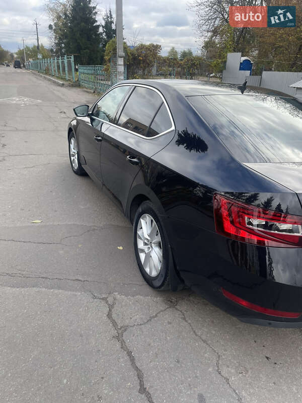 Лифтбек Skoda Superb 2017 в Житомире фото 9 Лифтбек Skoda Superb 2017 в Житомире