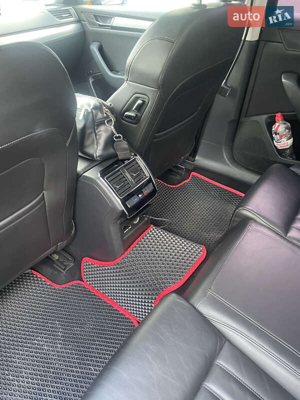 Лифтбек Skoda Superb 2017 в Житомире фото 17 Лифтбек Skoda Superb 2017 в Житомире