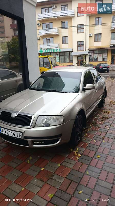 Ліфтбек Skoda Superb 2004 в Ужгороді фото 5 Ліфтбек Skoda Superb 2004 в Ужгороді
