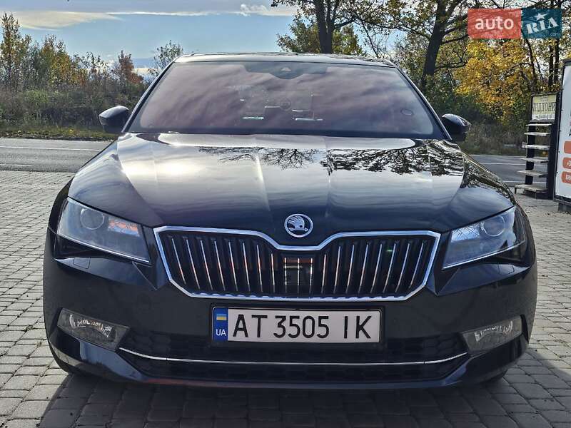 Лифтбек Skoda Superb 2016 в Ивано-Франковске