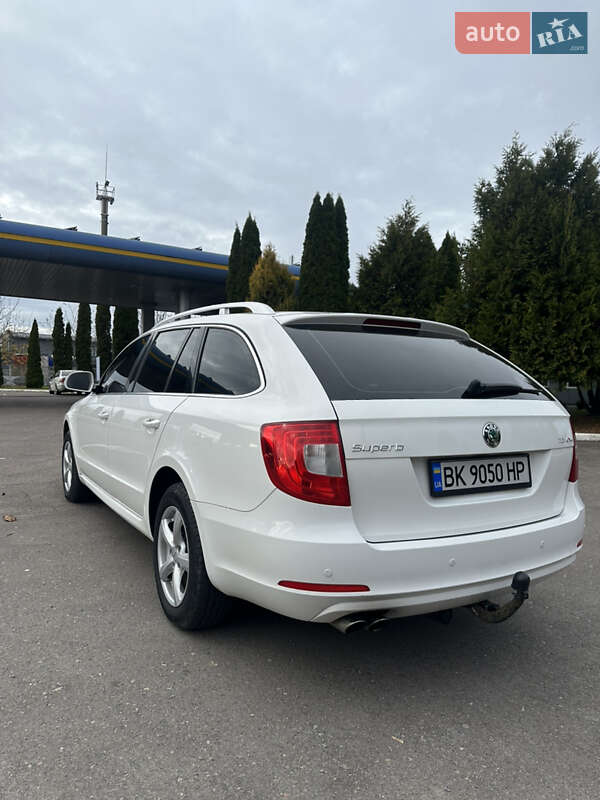 Универсал Skoda Superb 2012 в Ровно фото 5 Универсал Skoda Superb 2012 в Ровно