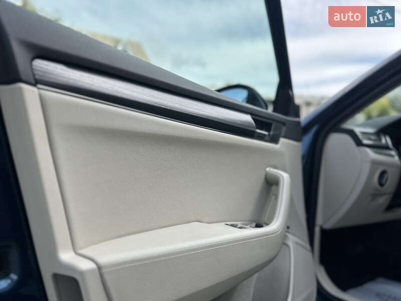 Ліфтбек Skoda Superb 2019 в Луцьку