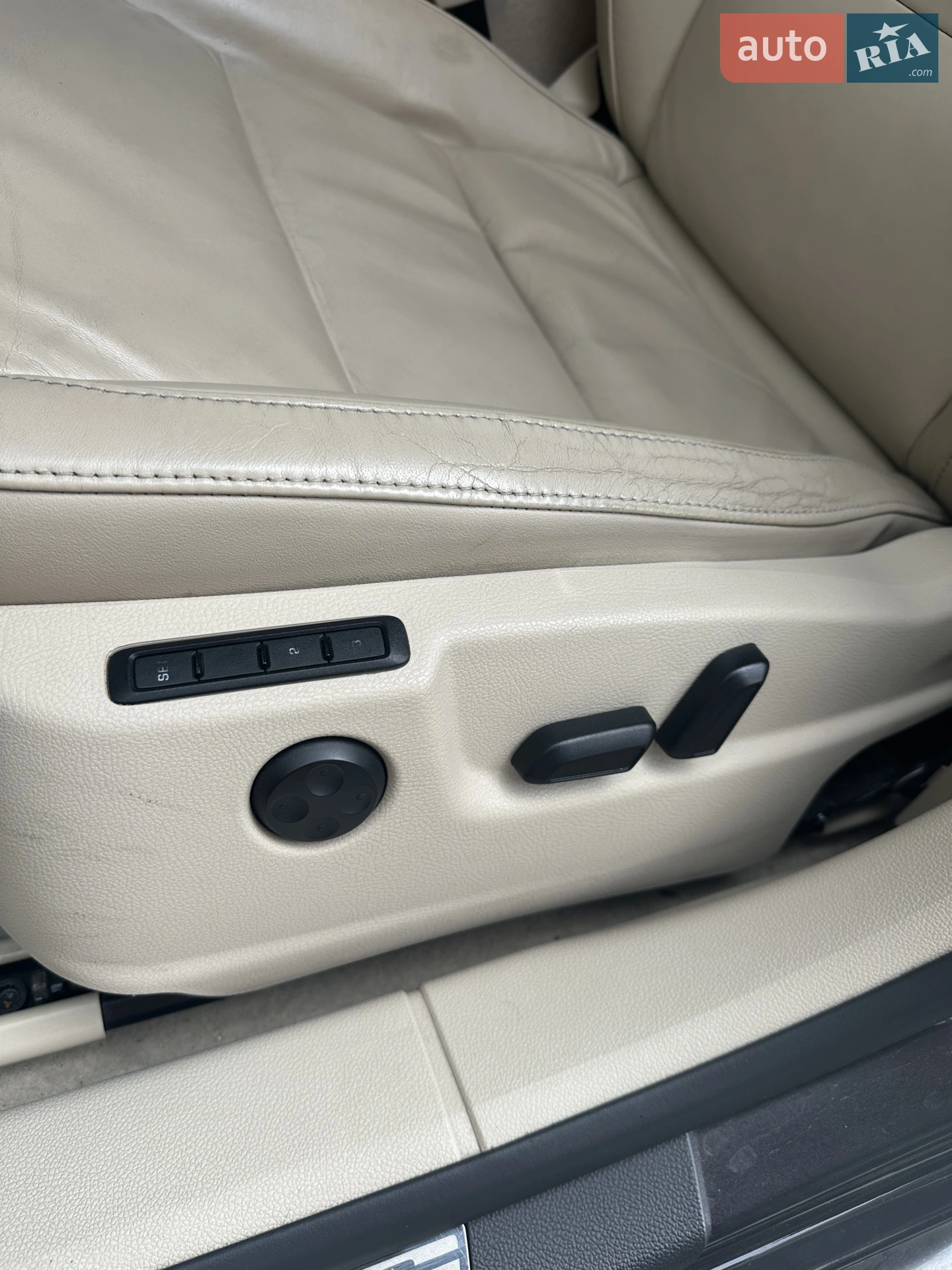 2011 Skoda Superb - мініатюра 16