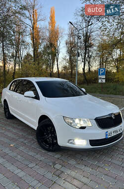 Лифтбек Skoda Superb 2011 в Ладыжине Лифтбек Skoda Superb 2011 в Ладыжине