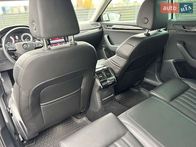 Лифтбек Skoda Superb 2017 в Мукачево