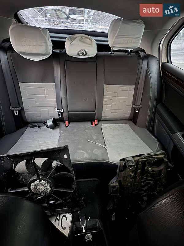 Ліфтбек Skoda Superb 2013 в Києві фото 9 Ліфтбек Skoda Superb 2013 в Києві