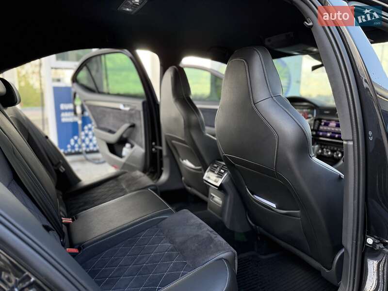 Лифтбек Skoda Superb 2020 в Днепре