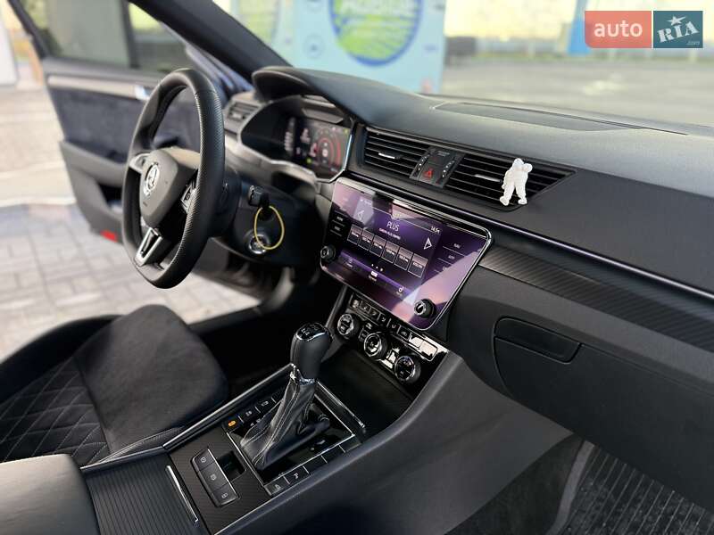 Лифтбек Skoda Superb 2020 в Днепре