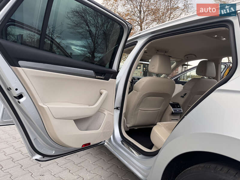 Універсал Skoda Superb 2016 в Дрогобичі фото 30 Універсал Skoda Superb 2016 в Дрогобичі