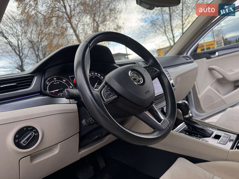 Універсал Skoda Superb 2016 в Дрогобичі фото 43 Універсал Skoda Superb 2016 в Дрогобичі