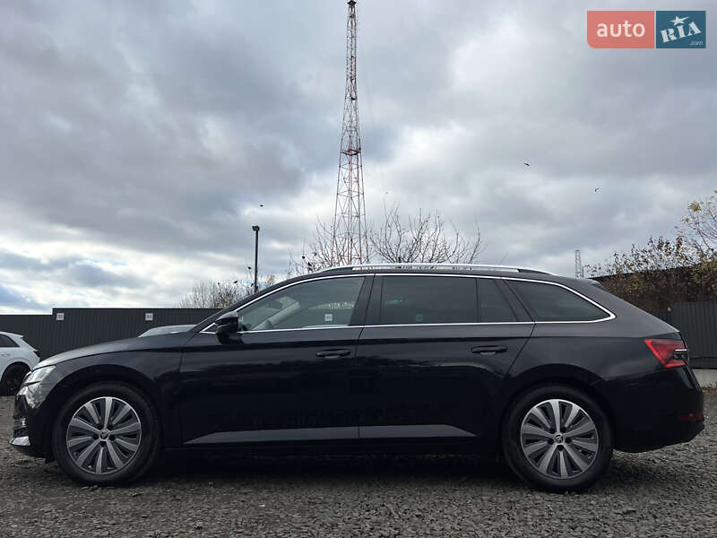 Универсал Skoda Superb 2021 в Луцке