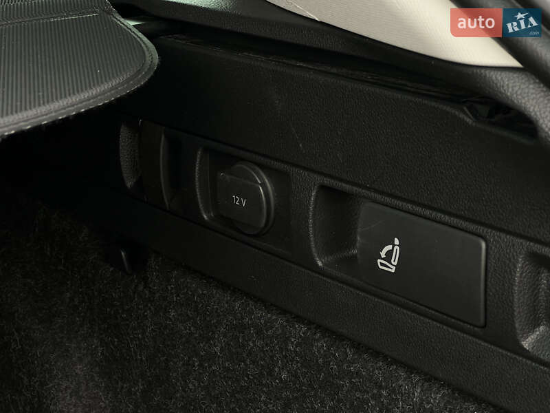 Универсал Skoda Superb 2021 в Луцке