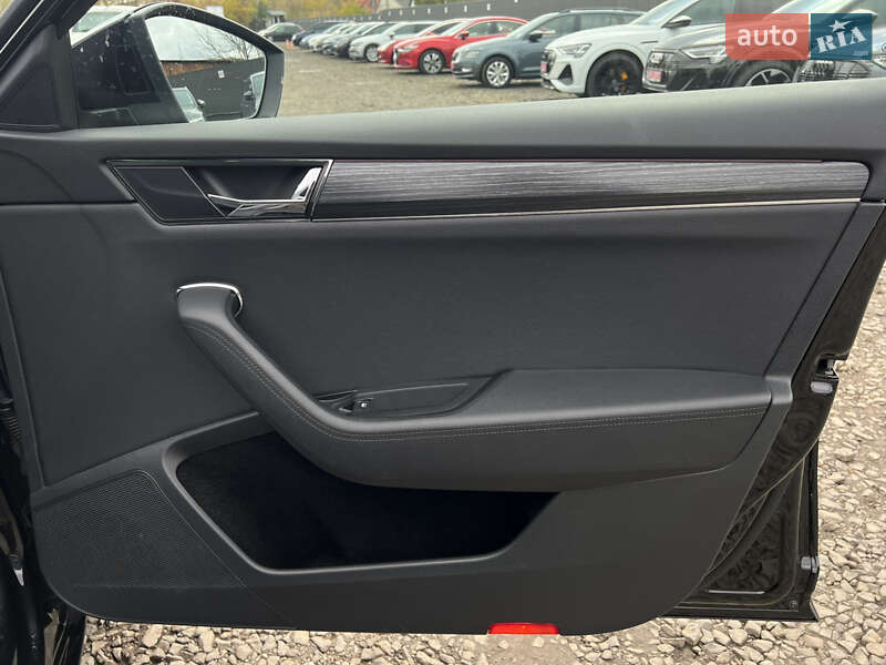 Универсал Skoda Superb 2021 в Луцке