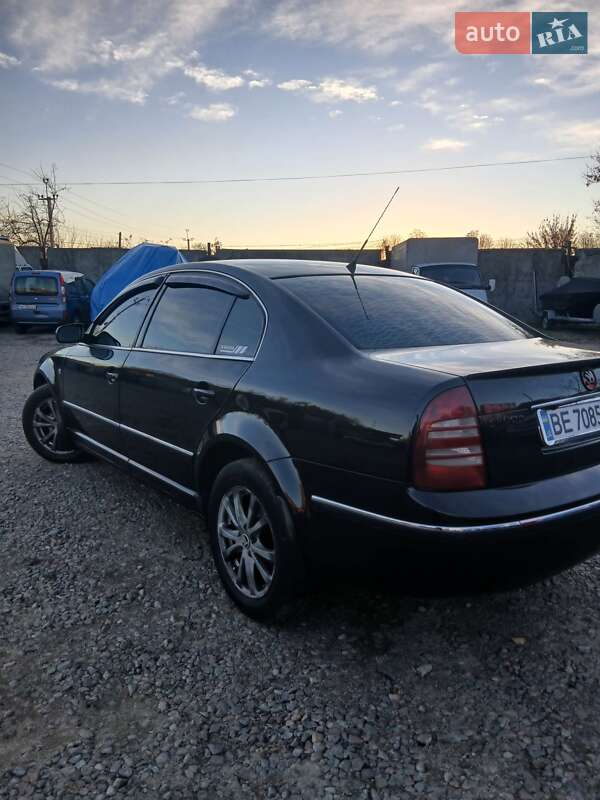 Лифтбек Skoda Superb 2005 в Первомайске фото 2 Лифтбек Skoda Superb 2005 в Первомайске