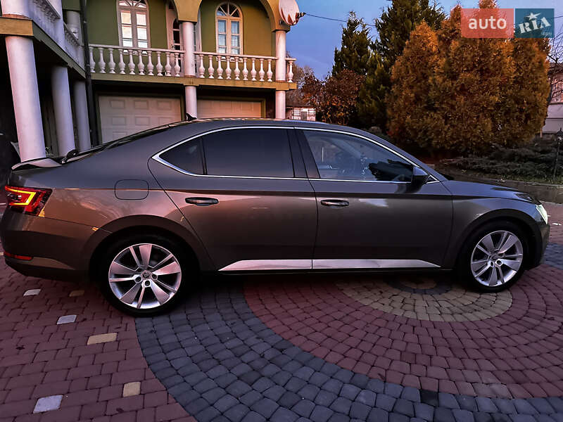 Ліфтбек Skoda Superb 2017 в Хусті фото 84 Ліфтбек Skoda Superb 2017 в Хусті