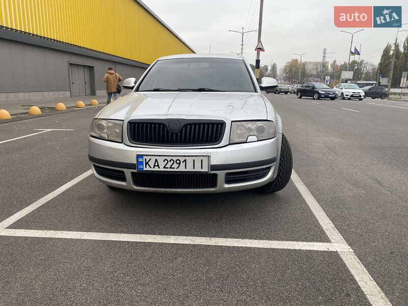 Лифтбек Skoda Superb 2005 в Киеве фото 5 Лифтбек Skoda Superb 2005 в Киеве