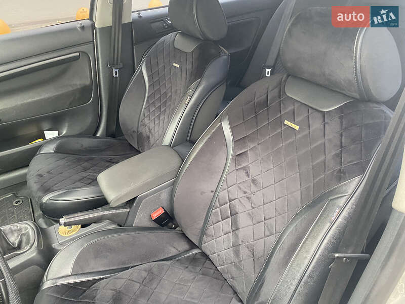 Лифтбек Skoda Superb 2005 в Киеве фото 8 Лифтбек Skoda Superb 2005 в Киеве