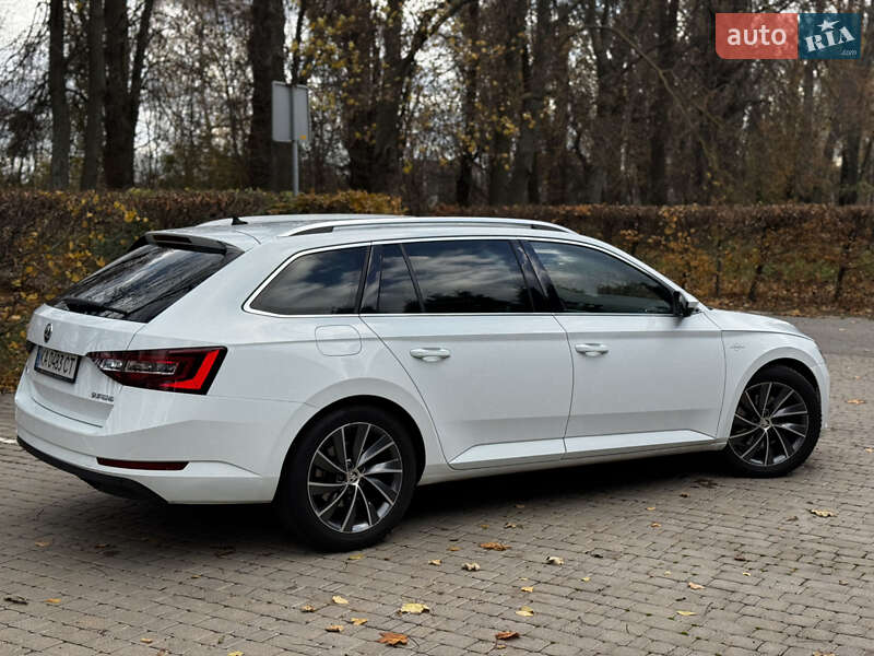 Универсал Skoda Superb 2015 в Василькове