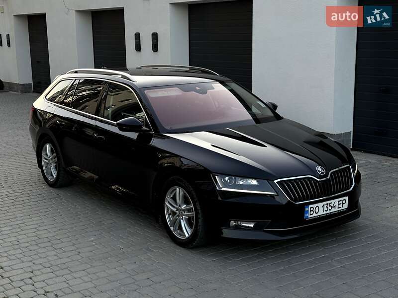 Универсал Skoda Superb 2016 в Чорткове