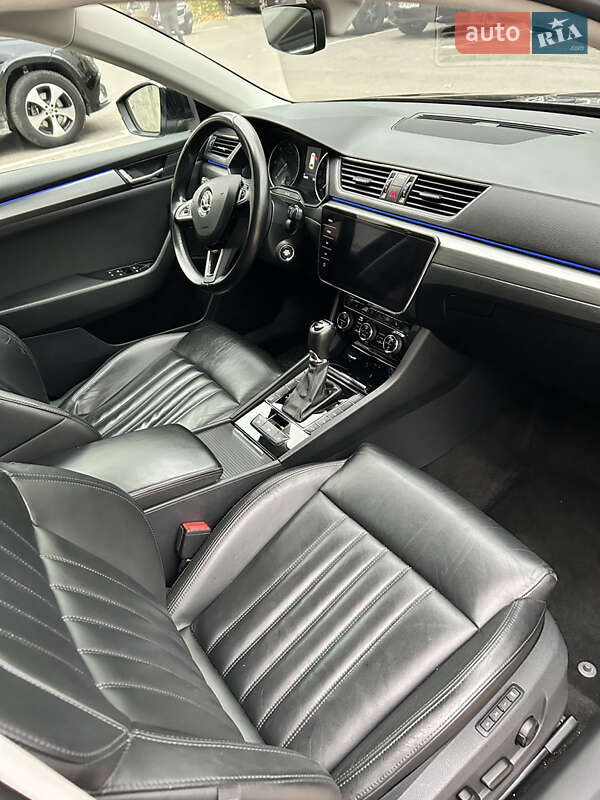 Універсал Skoda Superb 2018 в Рівному