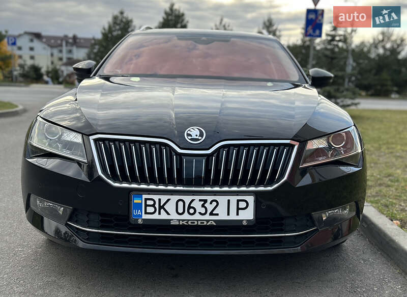 Універсал Skoda Superb 2018 в Рівному