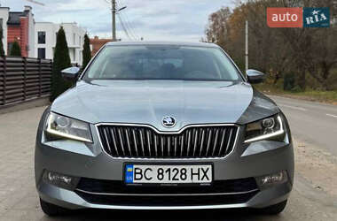 Лифтбек Skoda Superb 2018 в Львове