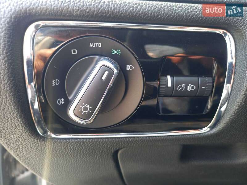 Универсал Skoda Superb 2011 в Черкассах фото 25 Универсал Skoda Superb 2011 в Черкассах