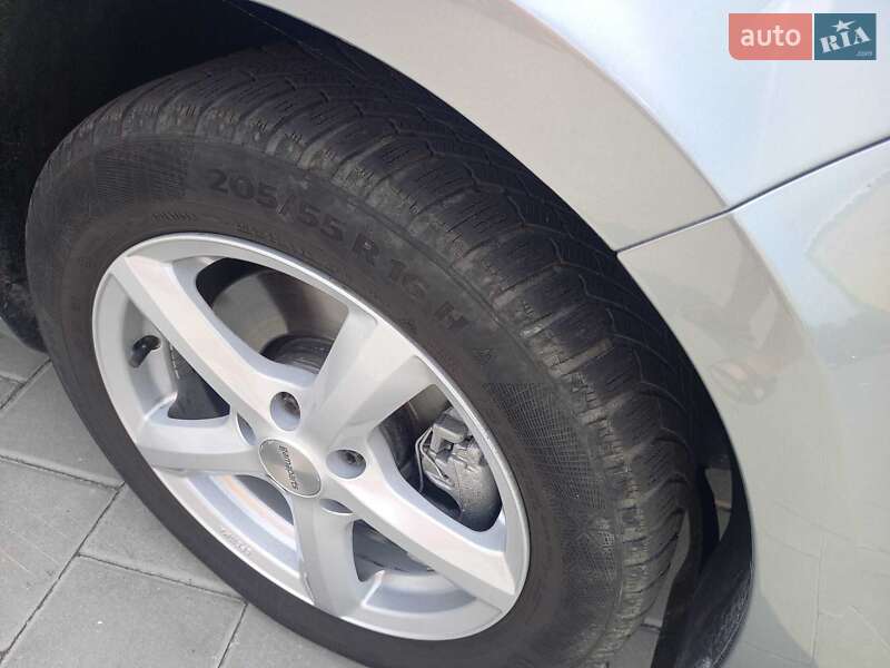 Универсал Skoda Superb 2011 в Черкассах фото 32 Универсал Skoda Superb 2011 в Черкассах