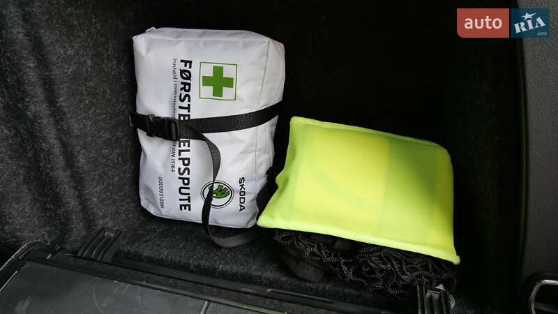 Универсал Skoda Superb 2020 в Львове