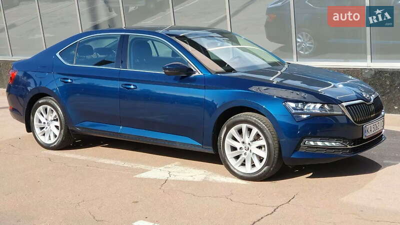 Лифтбек Skoda Superb 2021 в Киеве