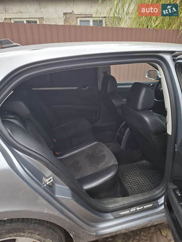 Лифтбек Skoda Superb 2009 в Иршаве