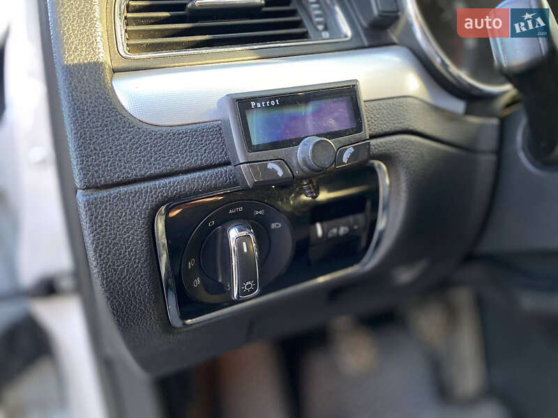 Ліфтбек Skoda Superb 2012 в Бучі фото 15 Ліфтбек Skoda Superb 2012 в Бучі