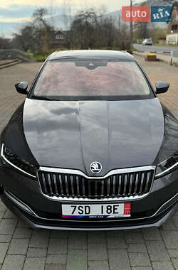 Лифтбек Skoda Superb 2021 в Делятине