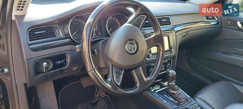 Универсал Skoda Superb 2013 в Киеве
