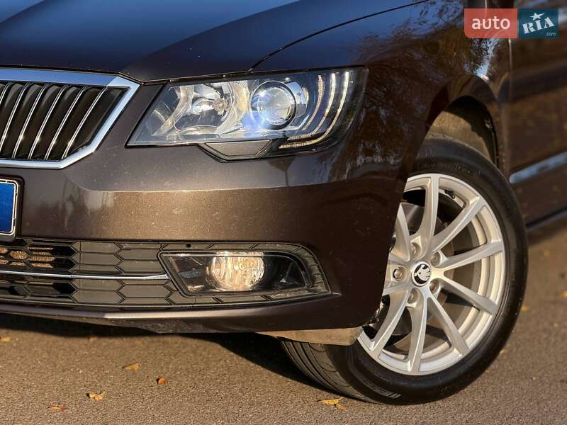 Лифтбек Skoda Superb 2013 в Кривом Роге фото 5 Лифтбек Skoda Superb 2013 в Кривом Роге