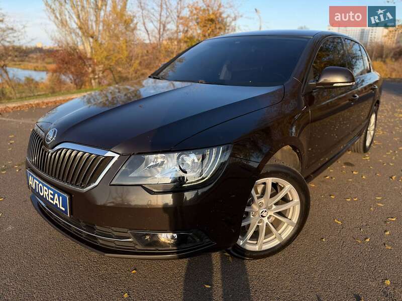 Лифтбек Skoda Superb 2013 в Кривом Роге фото 9 Лифтбек Skoda Superb 2013 в Кривом Роге