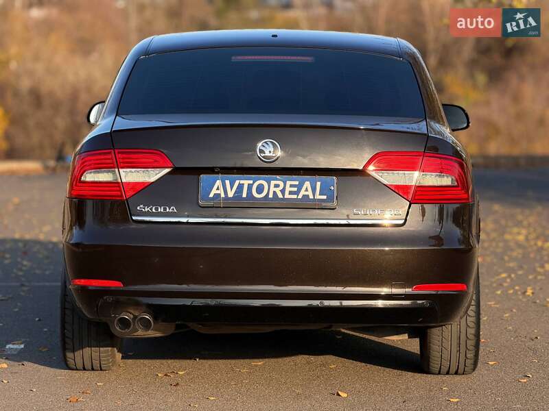 Лифтбек Skoda Superb 2013 в Кривом Роге фото 17 Лифтбек Skoda Superb 2013 в Кривом Роге